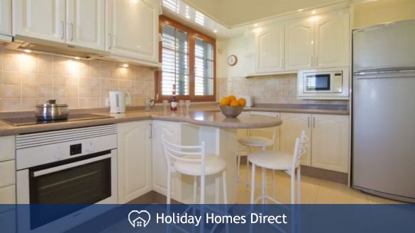 Villa Harmony Fully equipped kitchen and fridge