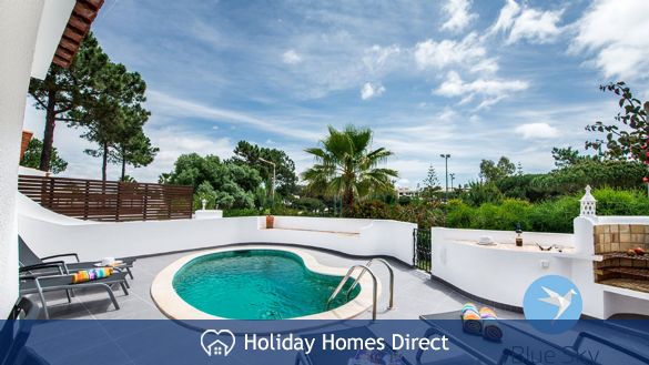 Villa Lilly Private swimming pool on the Algarve