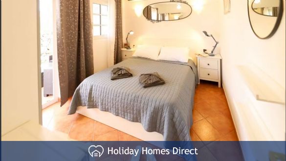 Villa Antares double bed bedroom in Lanzarote