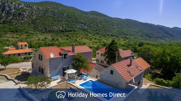 Villa Roglić, Župa – 4 bedroom villa with pool