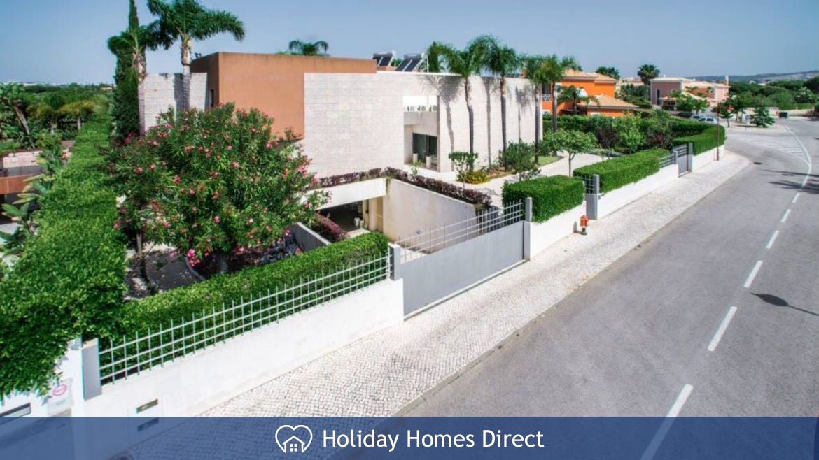 Villa Laguna 6 Bedroom Holiday Villa In Vilamoura Algarve