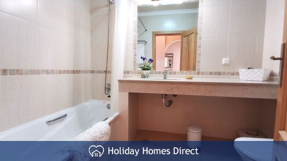 Family Bathroom has bath/shower, bidet and WC