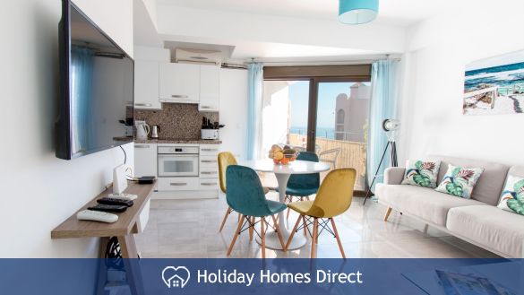 Affordable Luxury  between Old Town and the beach