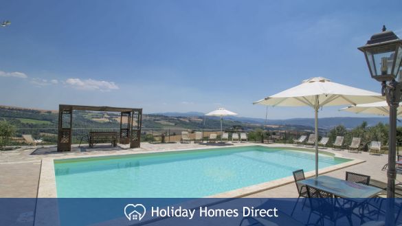 Holiday House Futura
