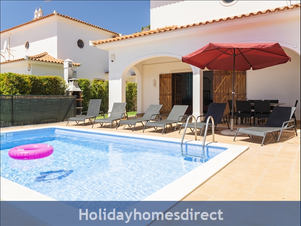 Outside - Pool